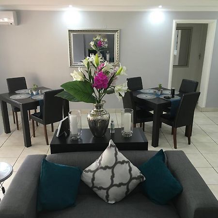 The Grand Orchid Guesthouse 다반 외부 사진
