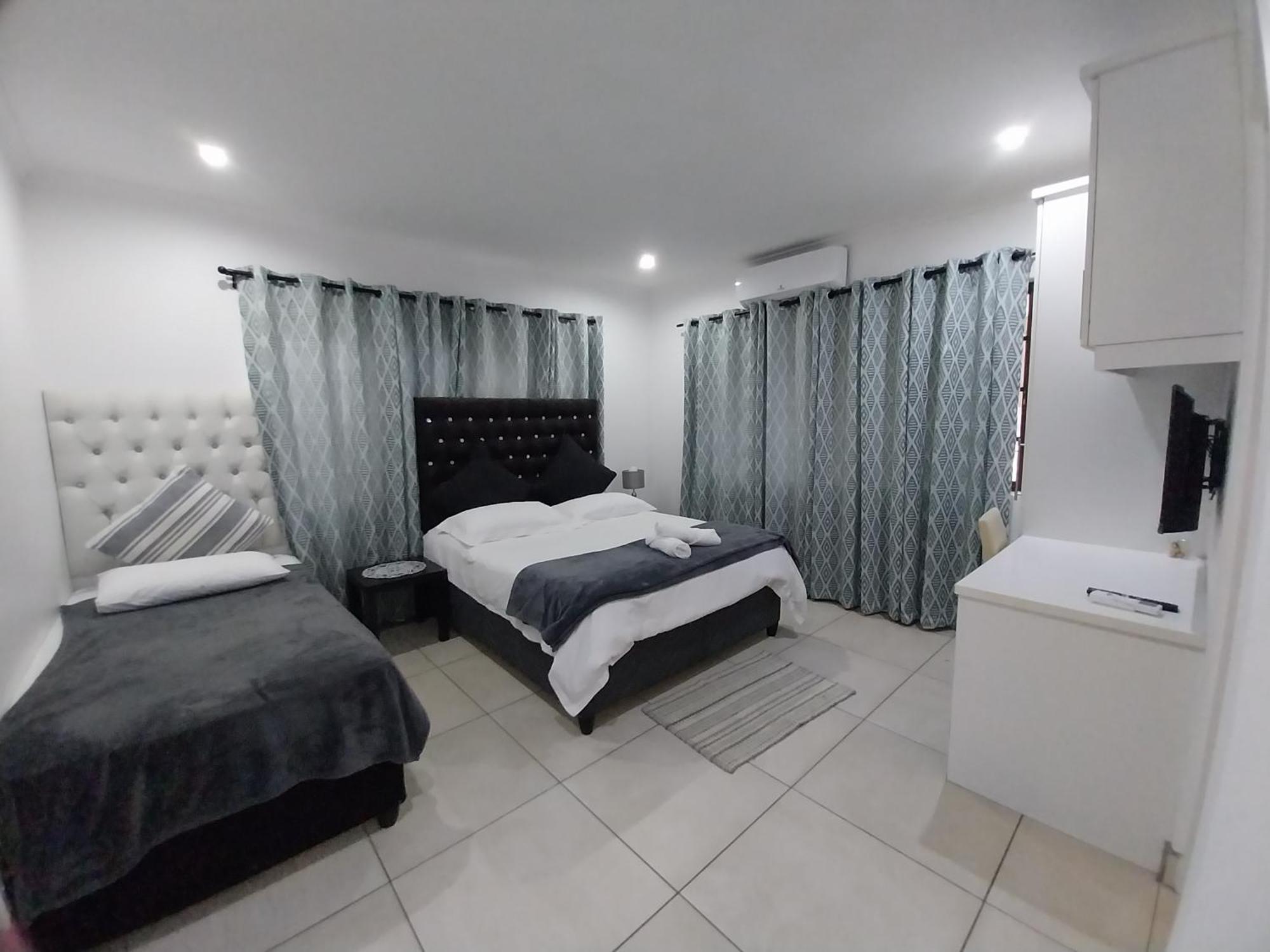 The Grand Orchid Guesthouse 다반 외부 사진
